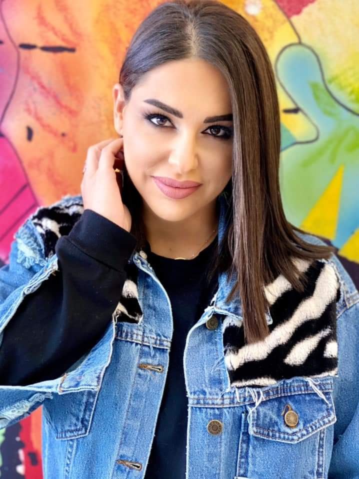 مي مطر تعيش لحظة سعادة لنجاح ” وحيدي ” وبرنامج ” يوم ايه يوم لا ” ثقافي إنساني