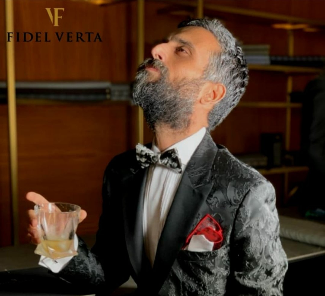 الاعلامي نيكولا داغر الوجه الاعلاني للماركة العالمية fidel verta