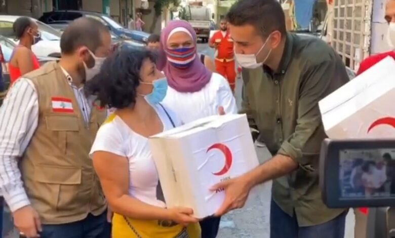 الشيف التركي العالمي بوراك في لبنان ليتضامن مع اللبنانيين وهذا ما فعله !