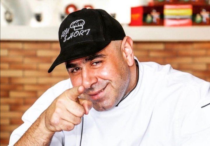 الشيف جورج غرّيب إسمٌ رائدٌ في مجال الطبخ والمطاعم