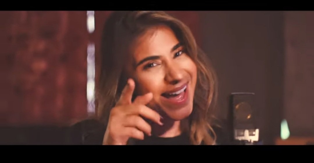 الفنانة رولا قادري تصدم محبيها ” بالبنط العريض “