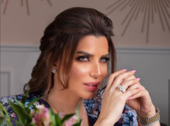 خبيرة التجميل العنود يماني: إبراز نقاط جمال المرأة المخفية هي مهمة خبراء التجميل الضلعين في مجالهم