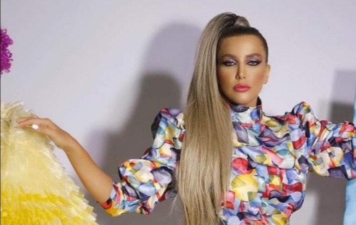 لسعة” لدانا حلبي تحرز المئة ألف مشاهدة على اليوتيوب
