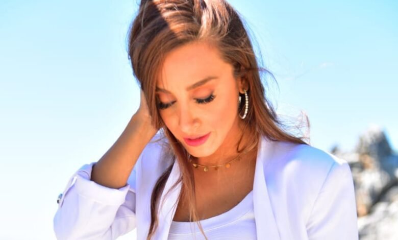 “حبيبي” دويتو غنائي يجمع بينYasmina& Adel fuego…
