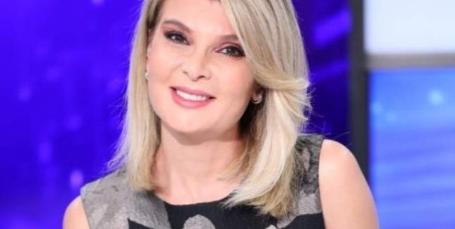داليا داغر تجمع يزبك وهبي ومالك شريف وريمي درباس للتكلم حول تجربتهم بعد إصابتهم بكورونا