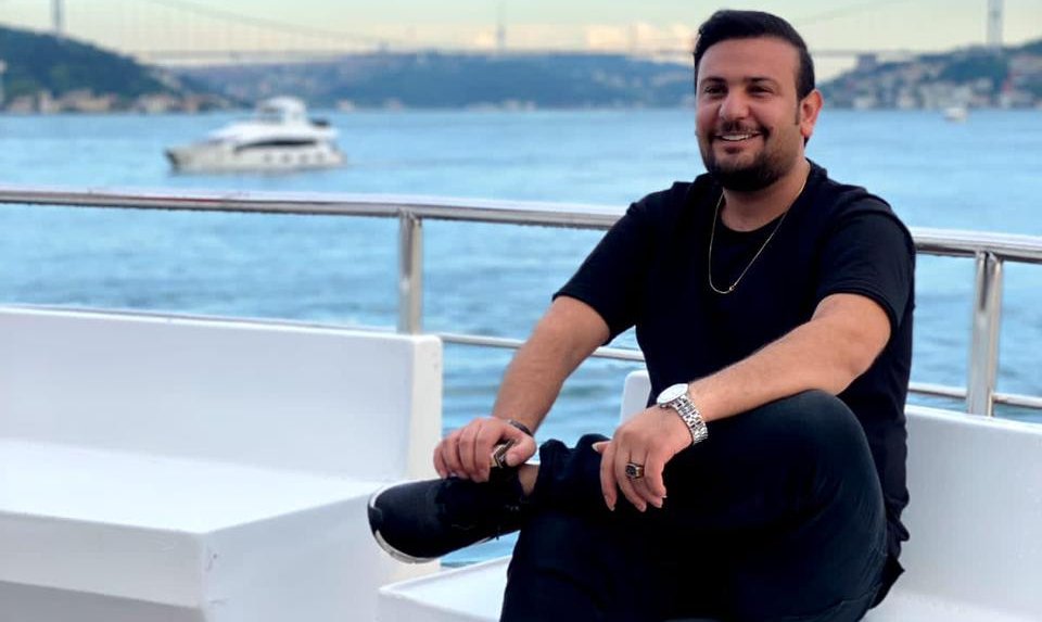 خبير مواقع التواصل الإجتماعي “Nawras Mahmoud” يوجه نصيحة مهمة لمستخدمي الإنترنت