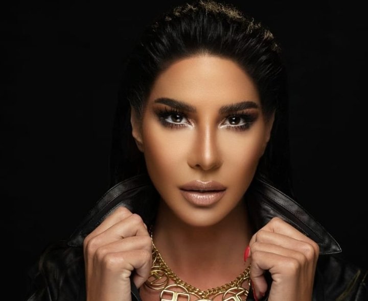 كريس زنو تثير ضجة واسعة بعد نشرها هذه الصورة