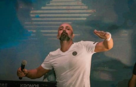 أجواء “مجد موصللي” تشعل أنتيكا بار