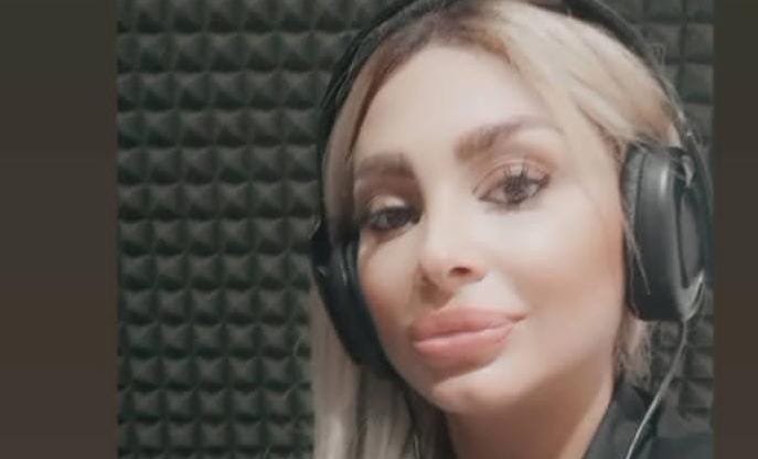 الإعلامية شنتال خليل تبين الإرتباط بين الإعلام و المجتمع