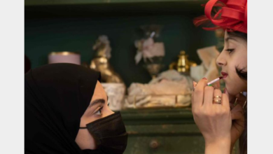 مصممة الأزياء السعودية زهرة الخليفة في حديث جديد