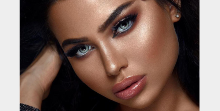 اطلالات المكياج المختلفة… مع “Maya Kawas”