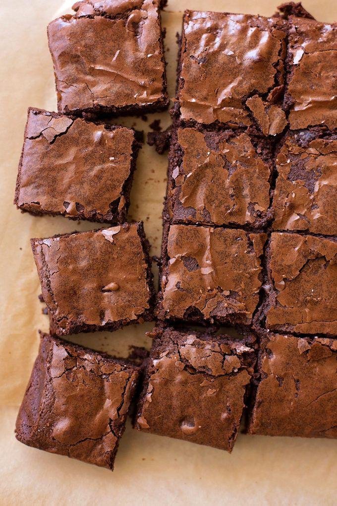 مخبز “Belicious Bakes” و طبق ” Brownies” المميز