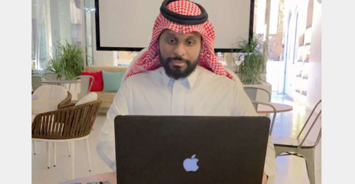 “Ibrahim Mohammed” : مواقع التواصل الإجتماعي لعبت دوراً مهماً في زمن الوباء
