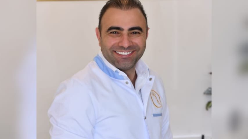 حسن ناصرالدين يتحدث عن عملية رفع الشفاه