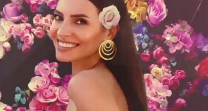 كارمن سليمان تفاجئ إحدى معجباتها…والجمهور يتفاعل