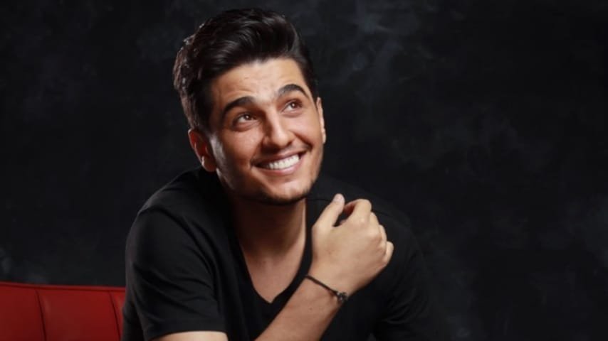 للمرة الأولى في مسيرته… النجم محمد عساف يغني باللهجة “الصعيدية المصرية”