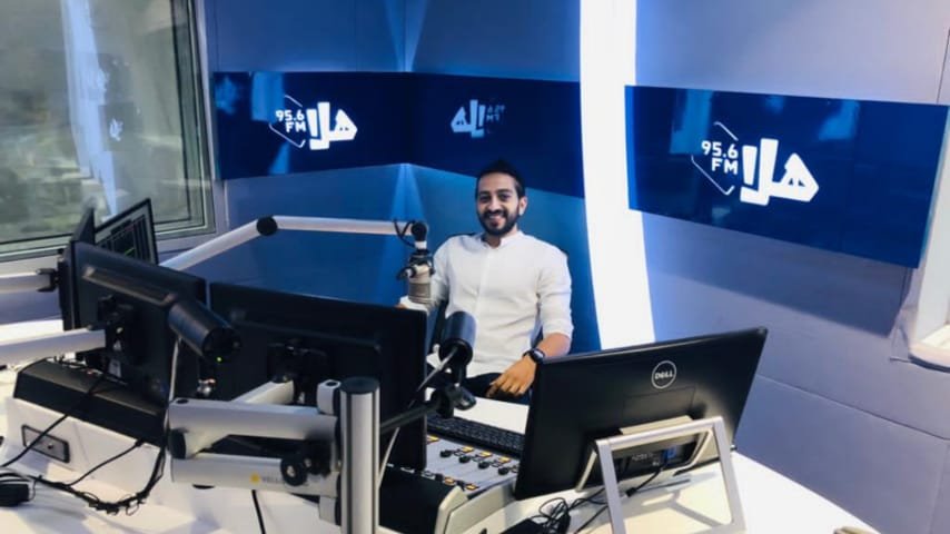 من هو المؤثر محمد عنبة؟