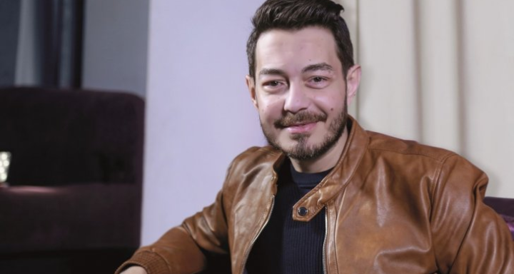 أحمد زاهر يكشف أن السعودية مليئة بالمواهب التمثيلية..ولكن
