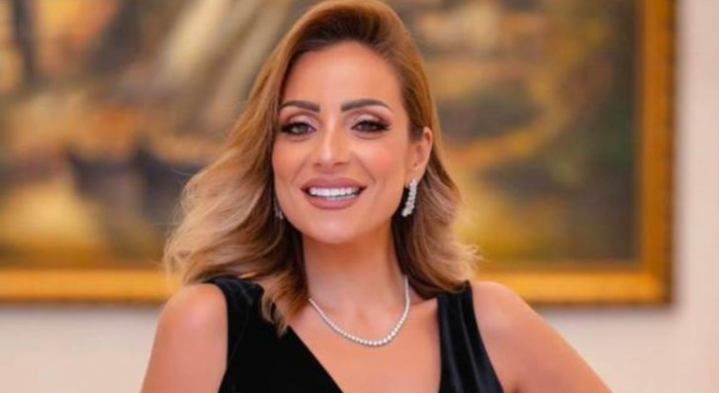 ريم البارودي بإطلالة مميزة…والجمهور يتفاعل