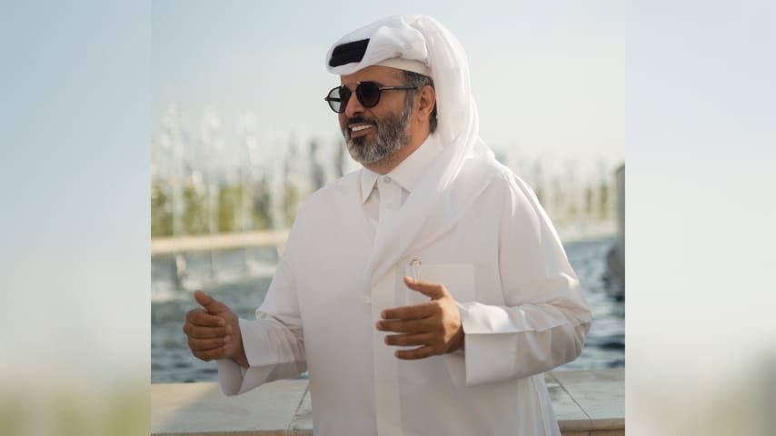 الناشط راشد الأسود: وجود الهواتف الذكية مع الأطفال ضرورة عصرية