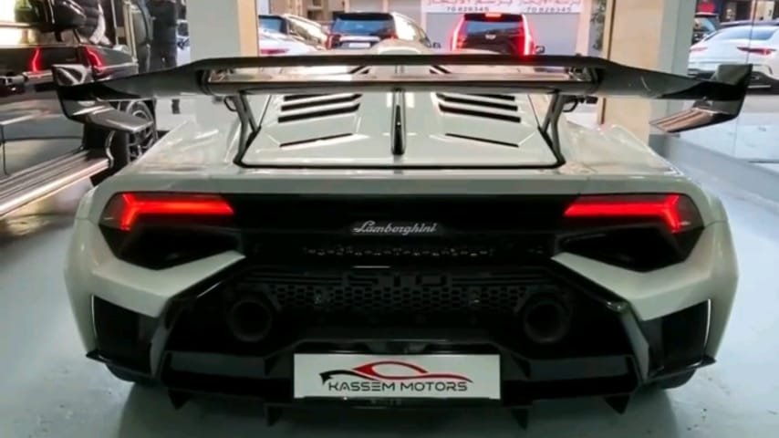 لامبورجيني هوراكان STO… سيارة مميزة ضمن تشكيلة معرض Kassem Motors
