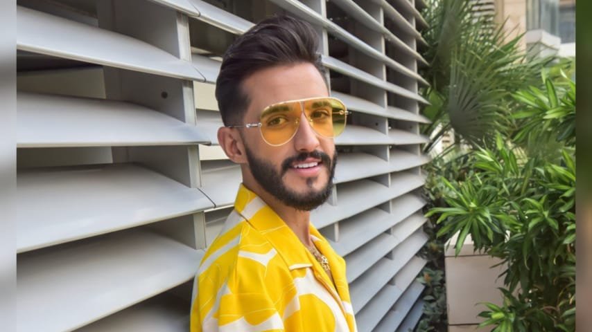النجم محمد شهاب يطلق أغنيته الجديدة