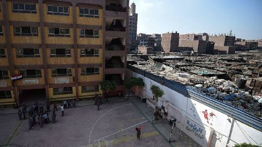 خبير يحذر من “فجوة” تواجه الاقتصاد المصري