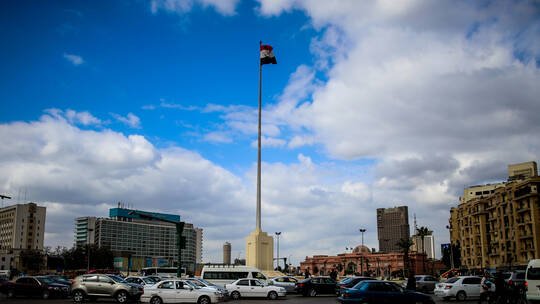 مجلس النواب المصري يواجه وزير الصحة بأزمة نقص الأطباء