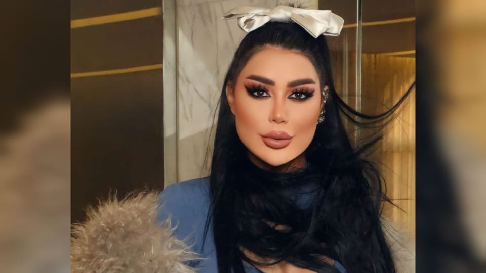 عارضة الأزياء ميرنا أوزعر تستعد لجلسات تصوير جديدة