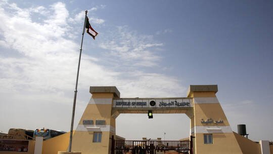 فوضى عارمة على معبر حدودي بين مصر والسودان