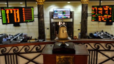 البورصة المصرية تتلقى ضربة موجعة