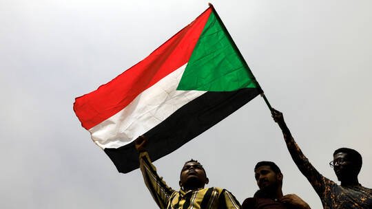 السودان يدعو مصر لمشاريع ضخمة على أراضيه