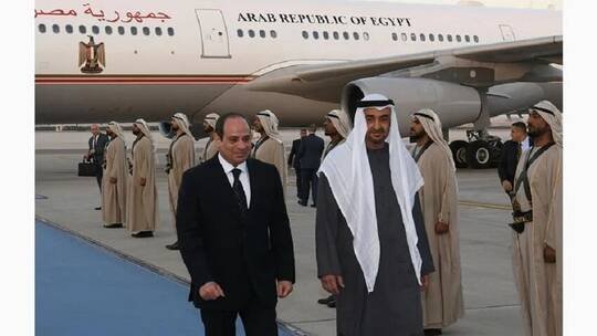 السيسي يعزي رئيس الإمارات في حماته