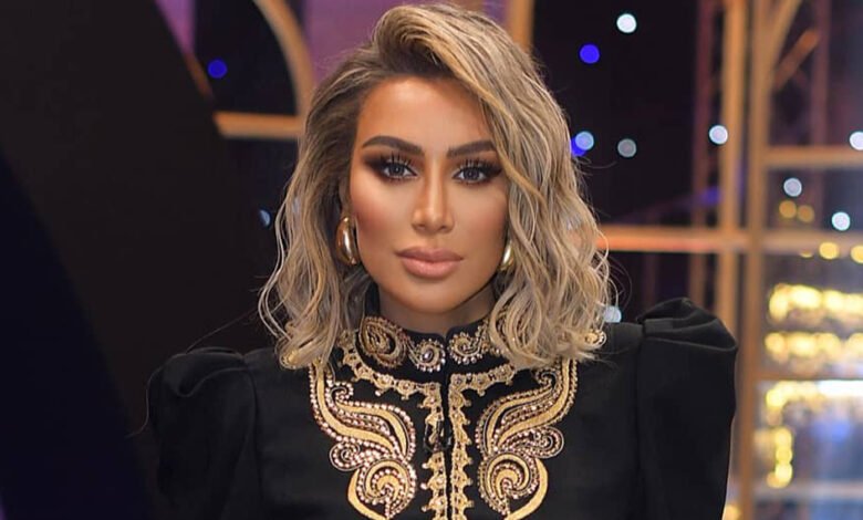 مايا دياب تنعي والدة دينا الشربيني: الرحيل صعب