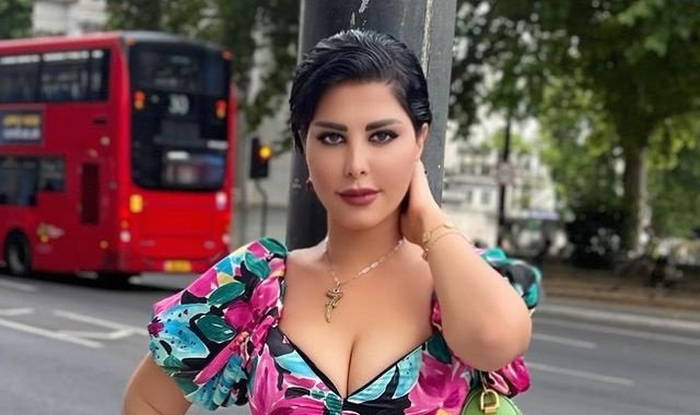الفنانة شمس الكويتية تكتسح محركات بحث “جوجل” مع إطلاق مجموعتها الخاصة للعطور “By Shams”