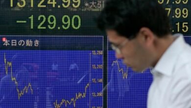 نيكاي الياباني يتراجع بضغط من مخاوف بشأن الاستثمار في قطاع التكنولوجيا