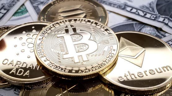تصريحات ترامب تشعل الأسواق.. هبوط حاد في بيتكوين والعملات المشفرة