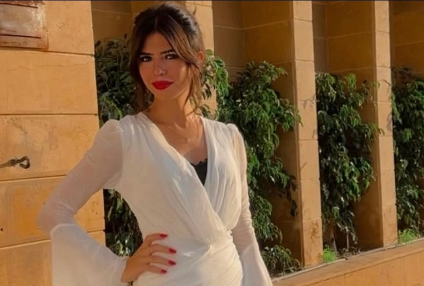 منال نحله تبرز بأسلوب أنيق وحضور لافت على منصات التواصل الاجتماعي