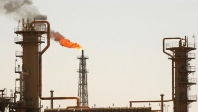 ترامب يعلن اتفاقاً يمنح واشنطن أغلبية على 65 مليار برميل من نفط فنزويلا