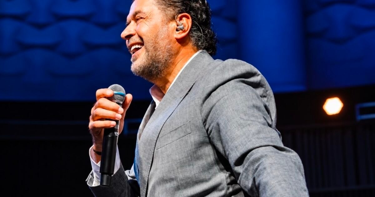 راغب علامة يفتتح الحفلات العربية على مسرح ضخم في هانوفر بحضور كامل