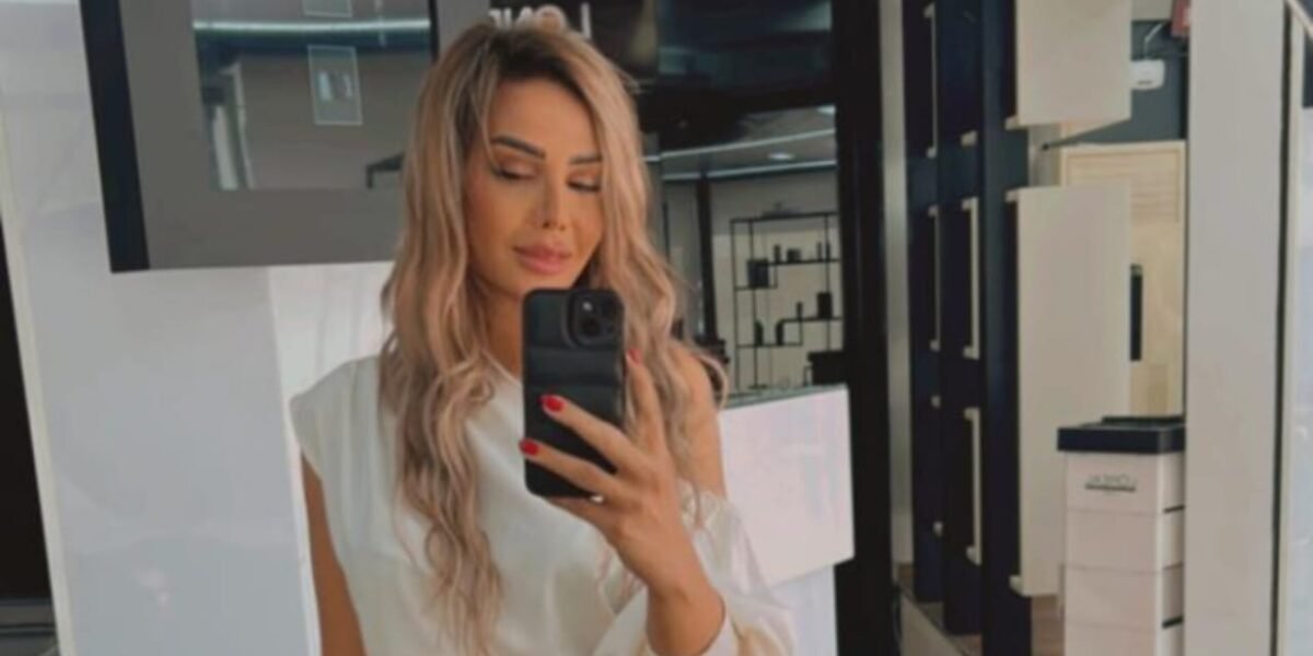 خبيرة التجميل ناديا كساسير… رحلة حافلة بالنجاحات في عالم المكياج