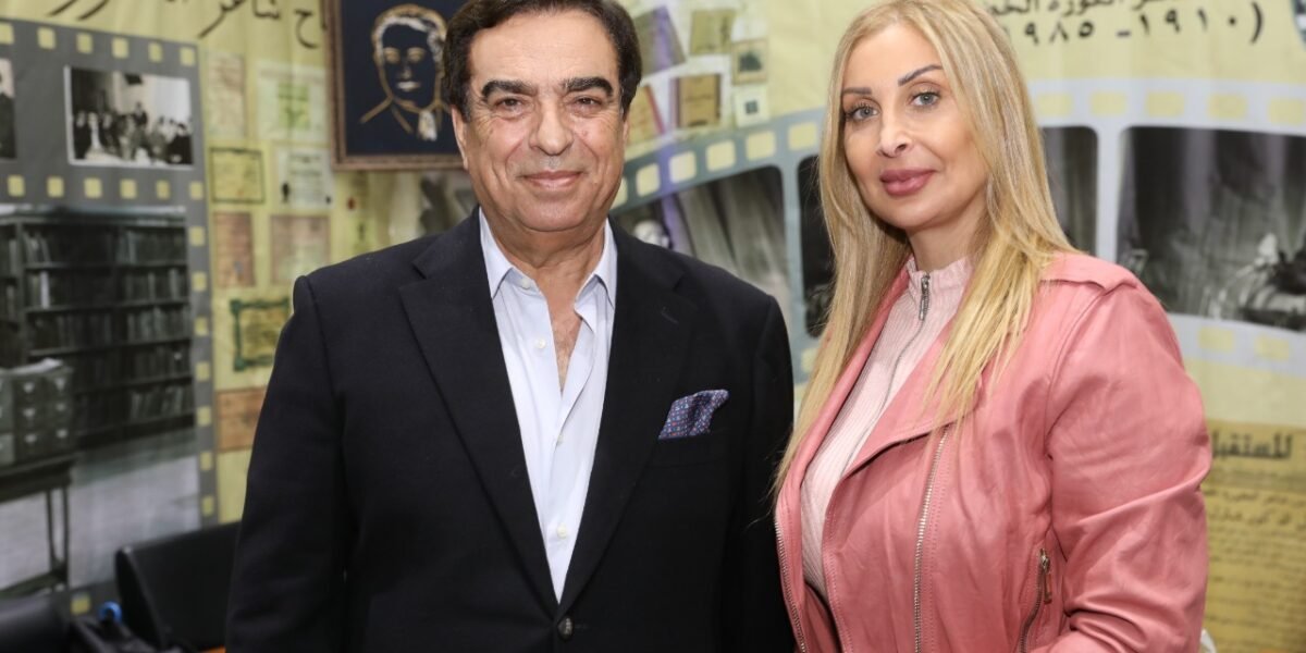 د.زينة جرادي من القاهرة الى بيروت تحتفل بتوقيع كتابها ” خربشات ” وروايتها ” سجينة ” وأبرز الحضور جورج قرداحي وزاهي وهبي وهبه قواص