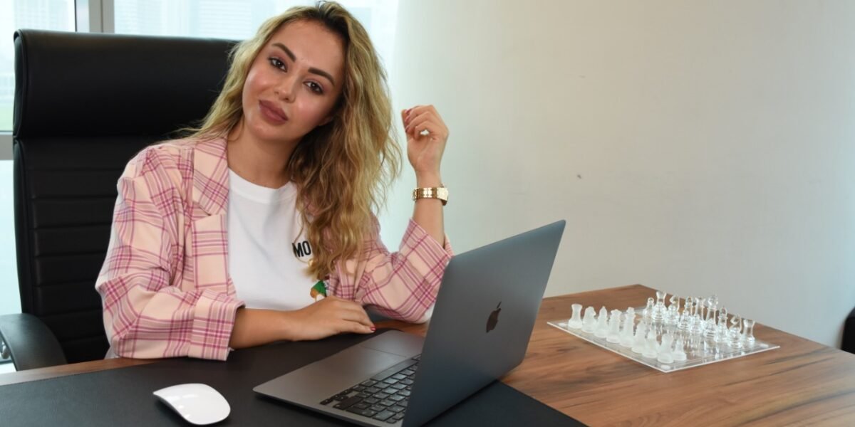 سيدة الأعمال أية حداد تحقق سلسلة من النجاحات المتتالية