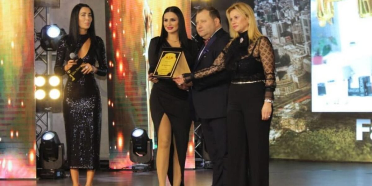 فرح رمّال… أفضل خبيرة تجميل لعام ٢٠٢١