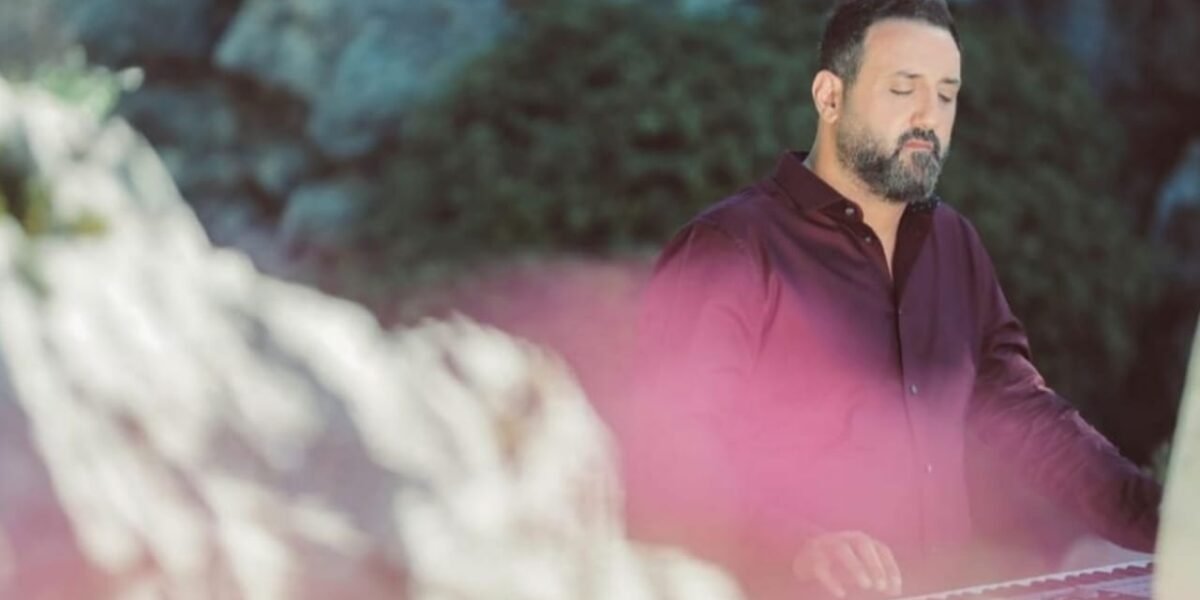 محمود عيد : الموسيقى غذاء الروح…