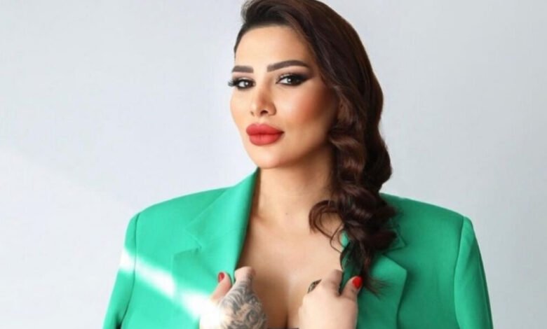 “جنون الأنا”… كتاب من توقيع سارة شعبان