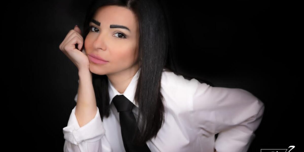 الإعلامية سابين نعمة تطلق برنامج “اسمعيني_لإلّك”
