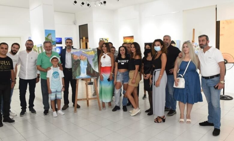 الطفل المبدع الرسام جون جاسوس يعرض لوحاته للمرة الاولى ويُذهل الحضور !