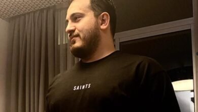 قدم التقني المهتم بتطبيقات التواصل الاجتماعي احمد شحادة، عددًا من النصائح الهامة لرواد ومستخدمي مواقع التواصل الاجتماعي لحماية حساباتهم الشخصية من الاختراق